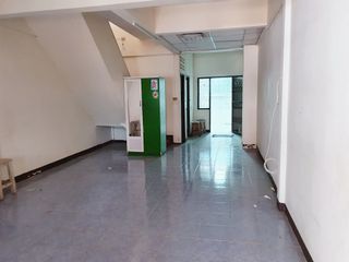 For sale 2 bedrooms townhouse in Mueang Chiang Mai, Chiang Mai