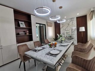 For sale 5 bedrooms house in Hang Dong, Chiang Mai