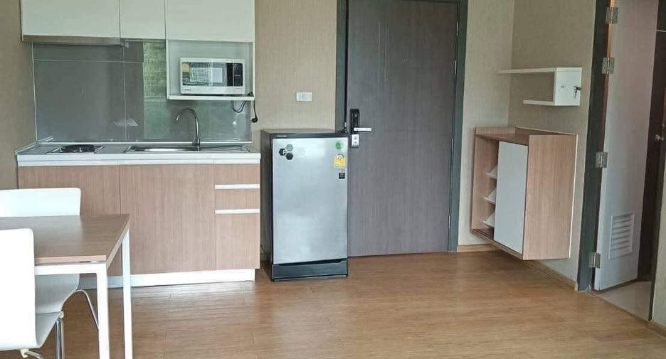 For rent studio condo in Mueang Chiang Mai, Chiang Mai
