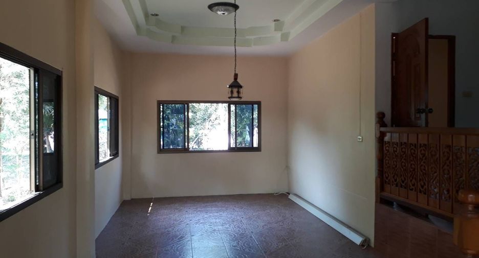 For sale 3 bedrooms house in Doi Lo, Chiang Mai