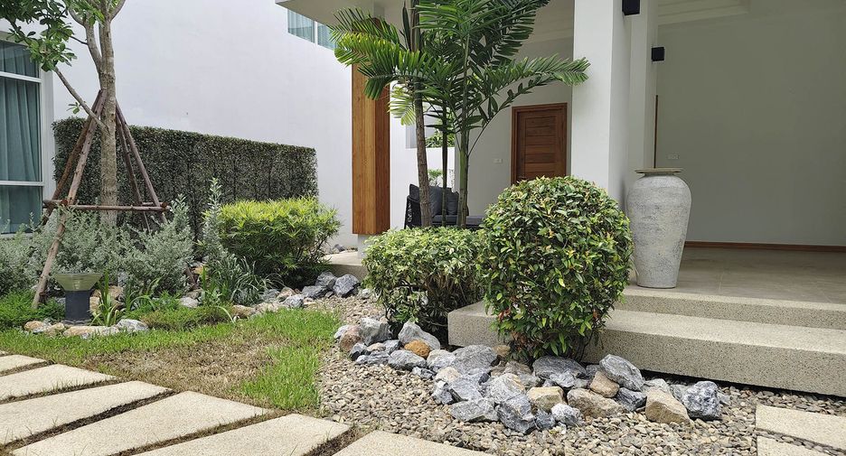 For sale 4 bedrooms villa in Hang Dong, Chiang Mai