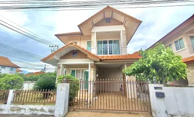 À louer 3 chambres maison à San Kamphaeng, Chiang Mai