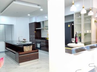 For sale 6 bedrooms villa in Bang Lamung, Chonburi