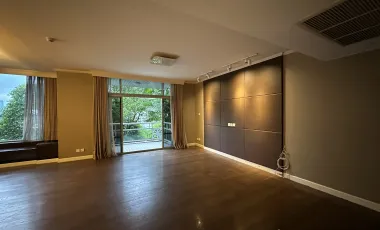 For sale 3 bedrooms condo in Pathum Wan, Bangkok