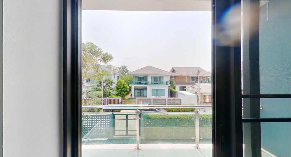 For sale 5 bedrooms villa in Mueang Chiang Mai, Chiang Mai