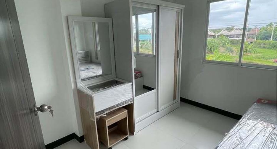 For rent 3 bedrooms townhouse in Hang Dong, Chiang Mai