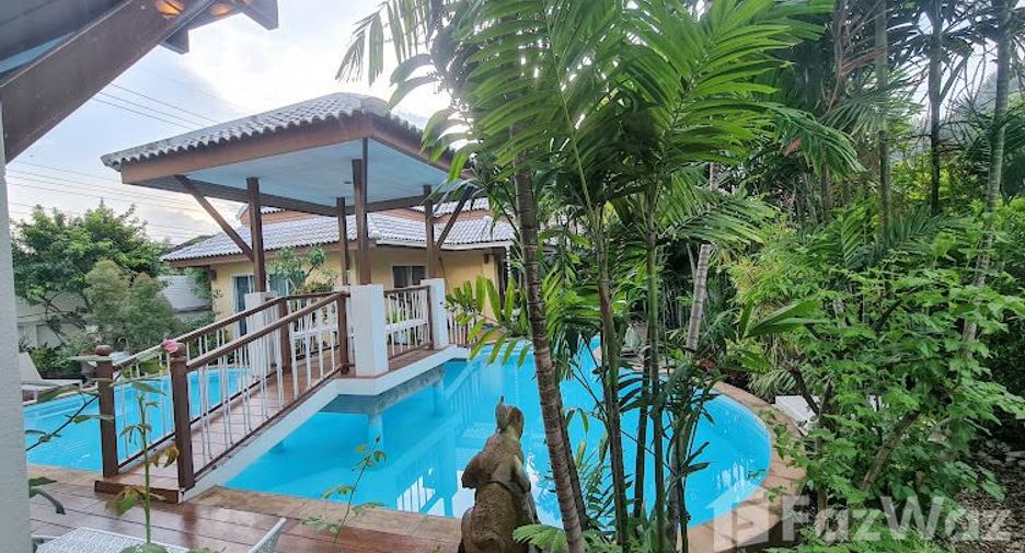 For sale 4 bedrooms villa in San Sai, Chiang Mai