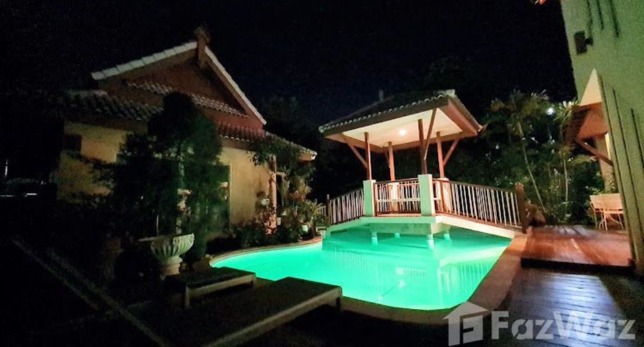 For sale 4 bedrooms villa in San Sai, Chiang Mai
