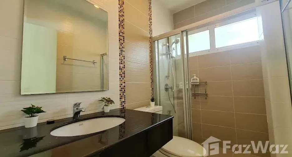 For sale 4 bedrooms villa in San Sai, Chiang Mai