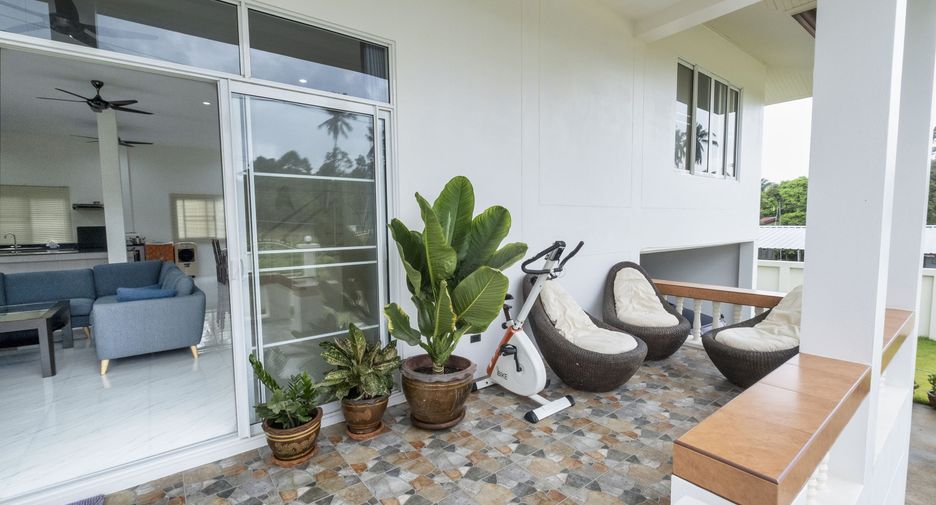 For sale 3 bedrooms house in Ko Samui, Surat Thani