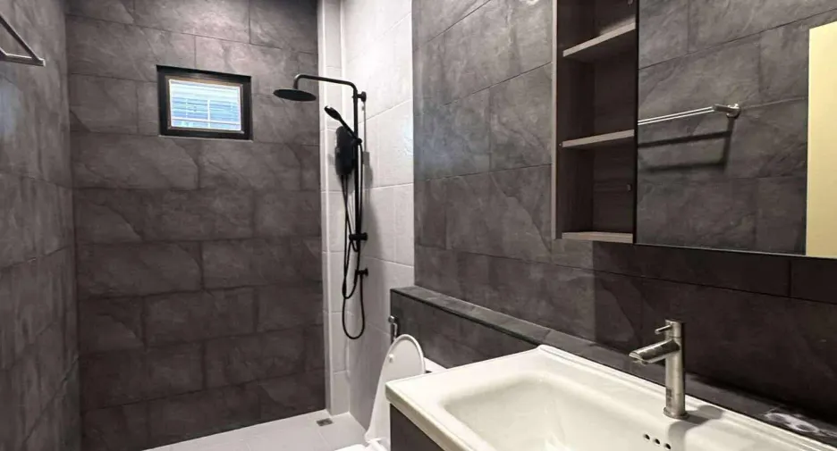 For rent 3 bedrooms house in Ko Samui, Surat Thani