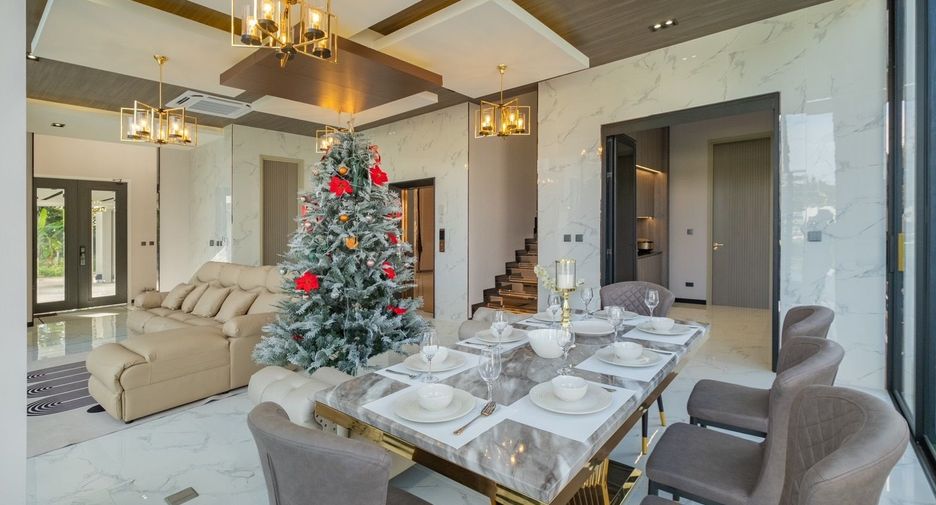 For sale and for rent 5 bedrooms villa in San Sai, Chiang Mai
