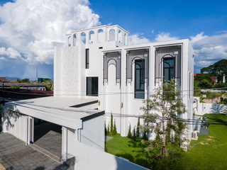 Villa zum Kauf und zur Miete mit 5 Zimmer in San Sai, Chiang Mai