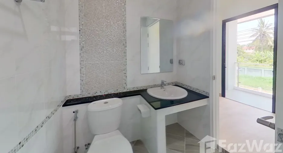 For sale 4 bedrooms house in San Sai, Chiang Mai