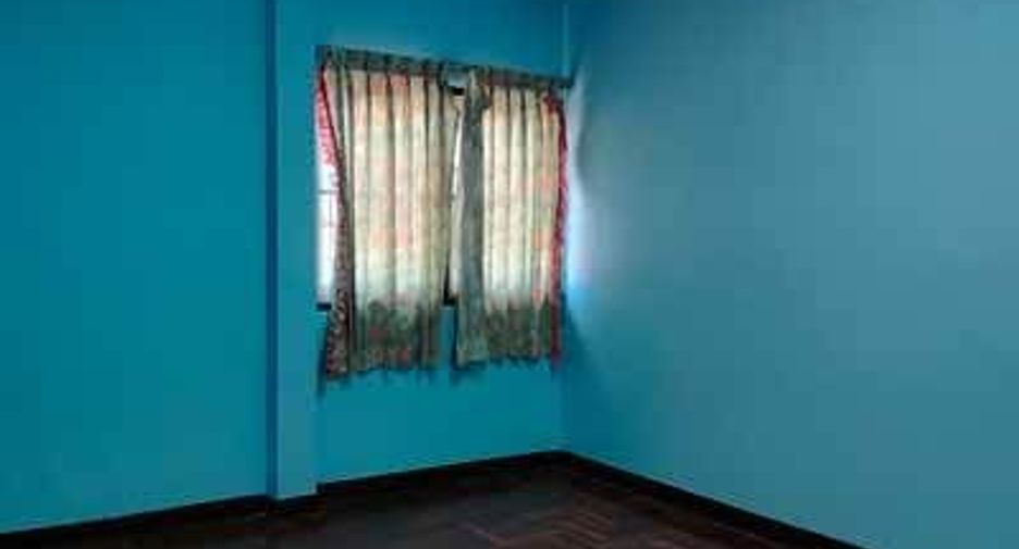 For sale 2 bedrooms townhouse in Nong Khaem, Bangkok