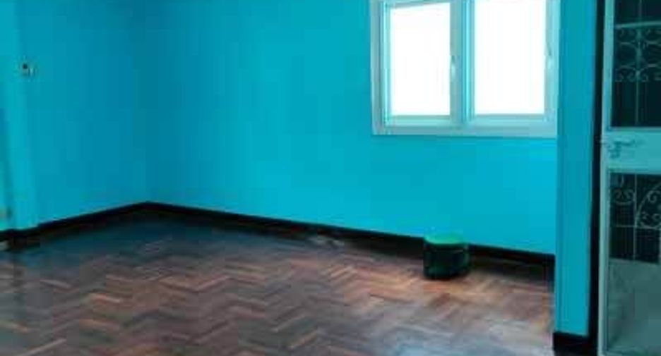 For sale 2 bedrooms townhouse in Nong Khaem, Bangkok