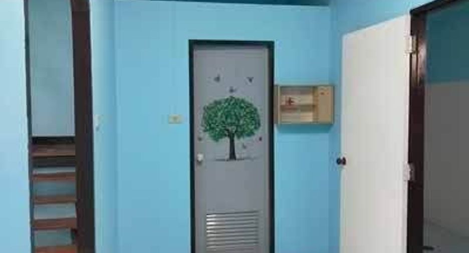 For sale 2 bedrooms townhouse in Nong Khaem, Bangkok