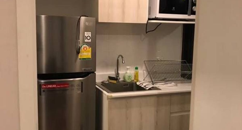 For sale 1 bed condo in Bang Phlat, Bangkok