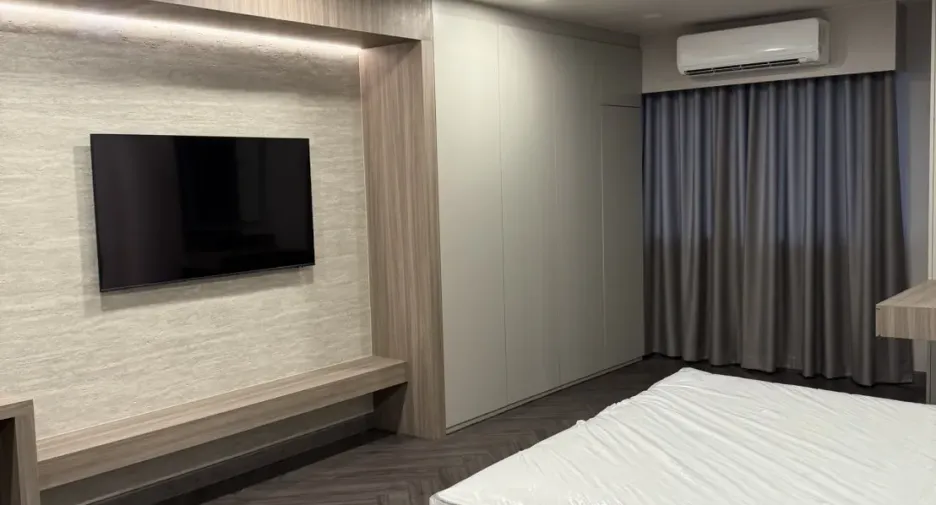 For sale and for rent 4 bedrooms condo in Khlong Toei, Bangkok