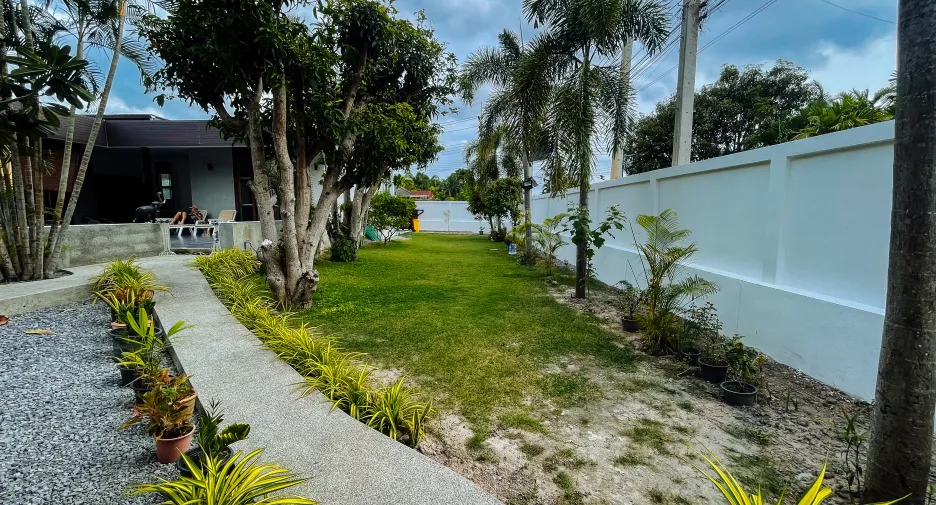 For sale 3 bedrooms villa in Hua Hin, Prachuap Khiri Khan