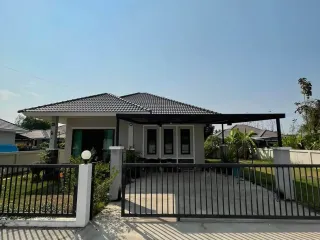 Haus zur Miete mit 3 Zimmer in Saraphi, Chiang Mai