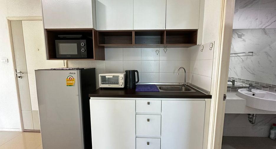 For rent 2 bedrooms condo in Cha Am, Phetchaburi