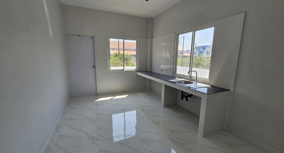 For sale 3 bedrooms house in Mueang Prachuap Khiri Khan, Prachuap Khiri Khan