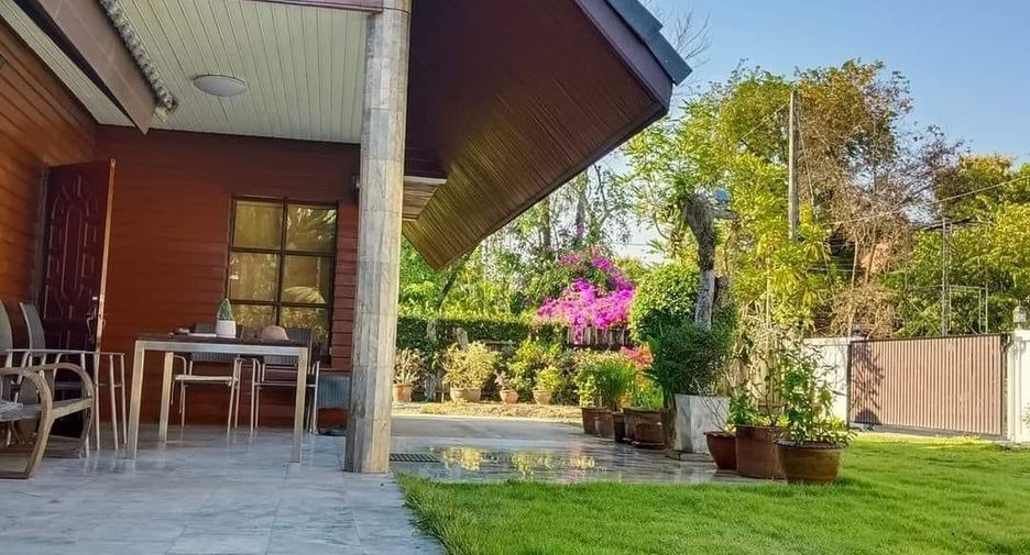 For sale and for rent 4 bedrooms house in Hang Dong, Chiang Mai
