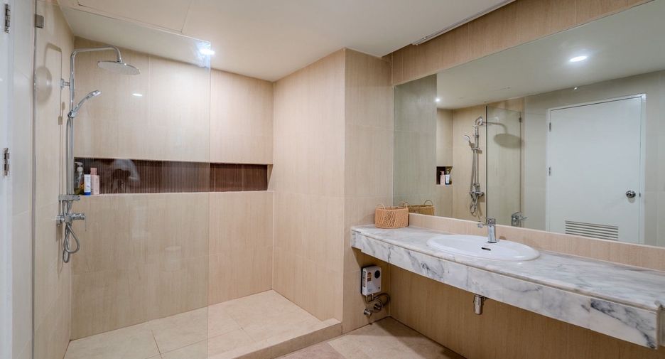 For rent 2 bedrooms condo in Hua Hin, Prachuap Khiri Khan