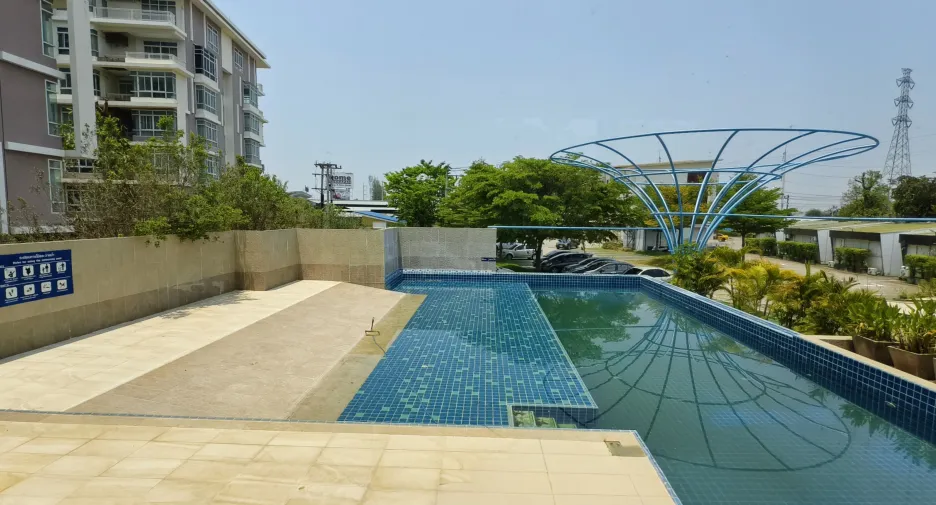 À vendre 1 chambre condo à San Sai, Chiang Mai