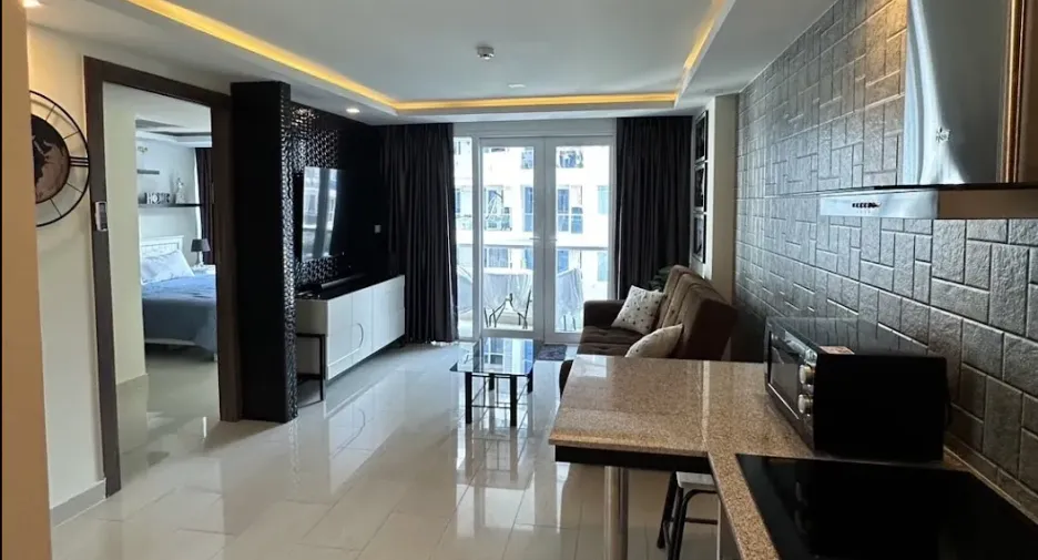 For rent 2 bedrooms condo in Bang Lamung, Chonburi