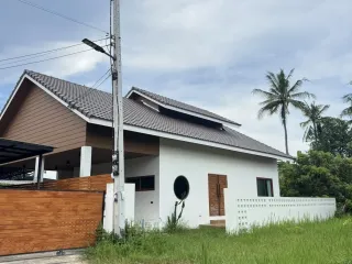For rent 2 ベッドルーム house in San Kamphaeng, Chiang Mai