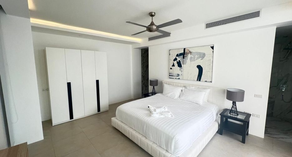 For sale and for rent 8 bedrooms villa in Mueang Phuket, Phuket
