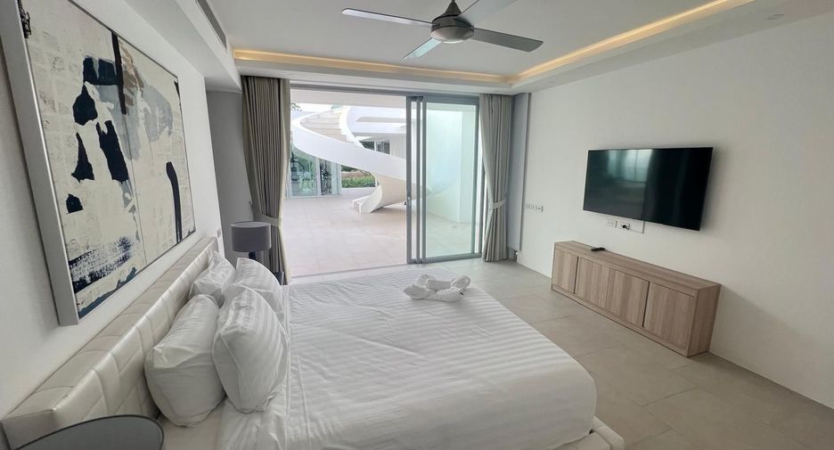 For sale and for rent 8 bedrooms villa in Mueang Phuket, Phuket