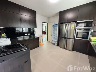 For rent 4 bedrooms house in Mueang Chon Buri, Chonburi
