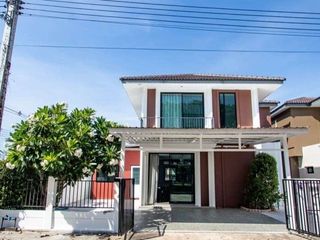 For Rent 3 Bedroom House In San Kamphaeng, Chiang Mai