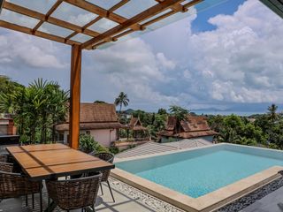 For sale 4 bedrooms villa in Ko Samui, Surat Thani