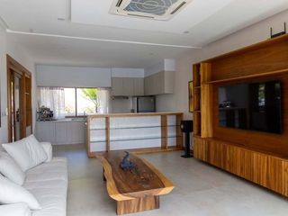 For sale 4 bedrooms villa in Ko Samui, Surat Thani