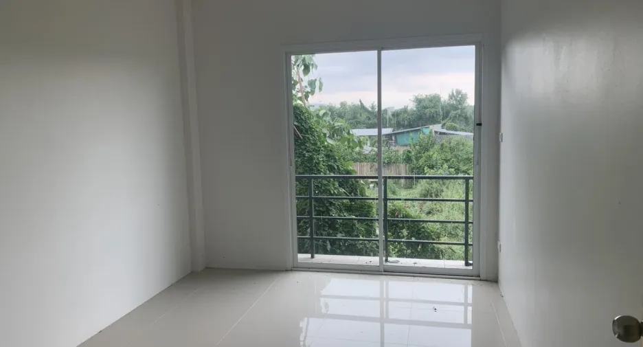 For sale 2 bedrooms townhouse in Pran Buri, Prachuap Khiri Khan