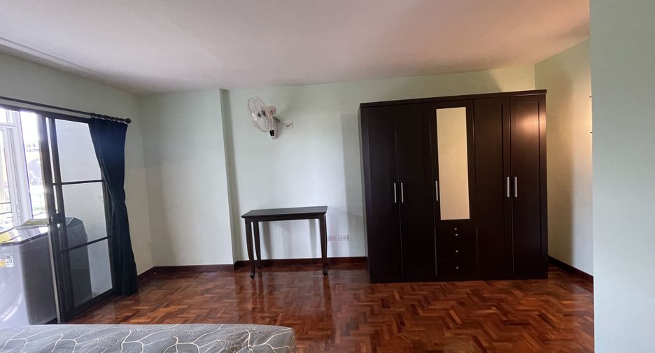 For rent 2 bedrooms condo in Mueang Chiang Mai, Chiang Mai