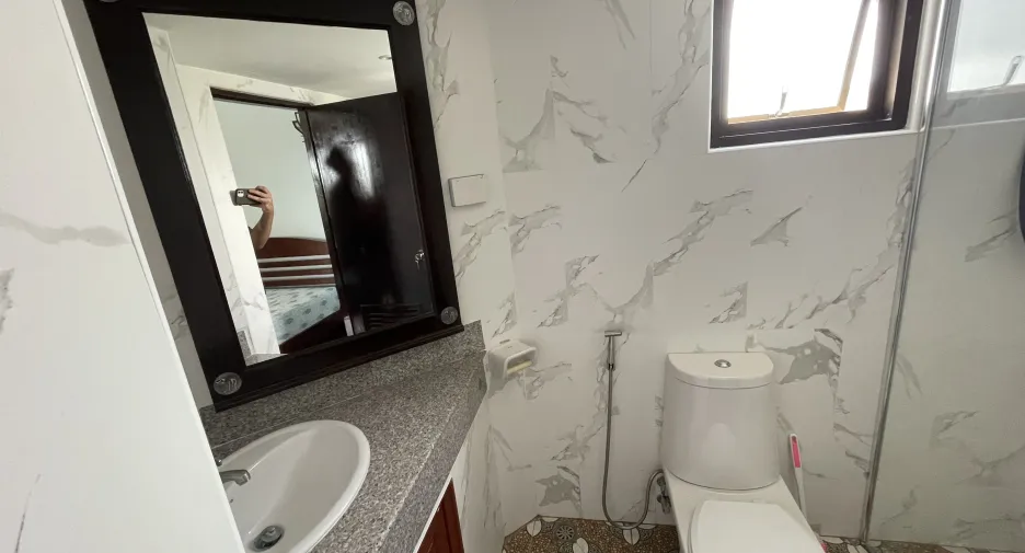For rent 2 bedrooms condo in Mueang Chiang Mai, Chiang Mai