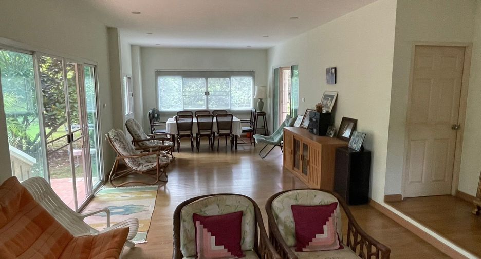 For sale 5 bedrooms house in Mae Taeng, Chiang Mai