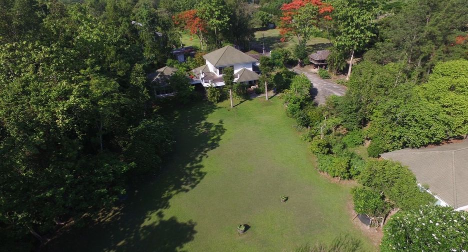 For sale 5 bedrooms house in Mae Taeng, Chiang Mai