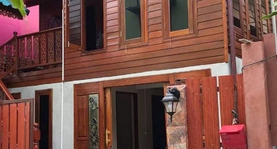 Продажа 4 спальни дом в Mueang Samut Prakan, Самутпракан