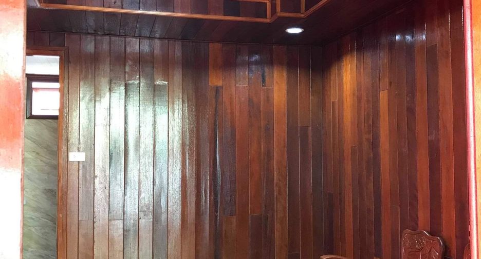 Casa en venta de 4 habitaciones en Mueang Samut Prakan, Samut Prakan