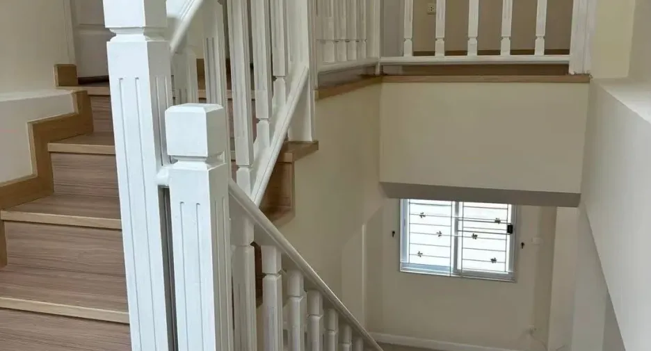 For rent 3 bedrooms house in Saraphi, Chiang Mai