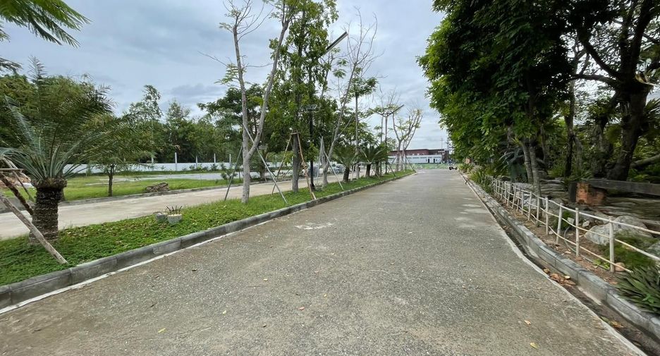 À vendre 20 chambres hôtel à Bang Lamung, Chonburi