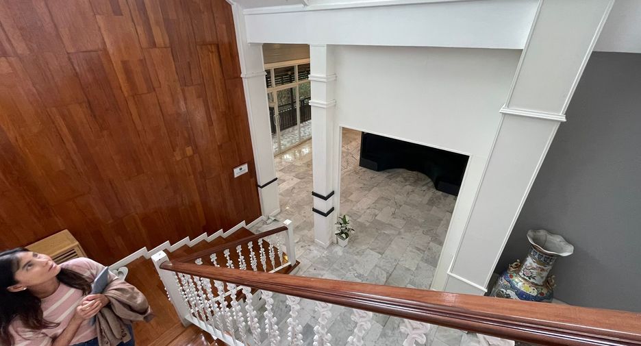 À vendre 20 chambres hôtel à Bang Lamung, Chonburi