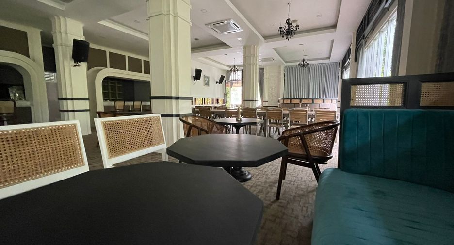 À vendre 20 chambres hôtel à Bang Lamung, Chonburi