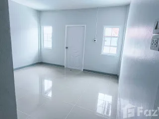 For sale 3 bedrooms townhouse in Sai Mai, Bangkok